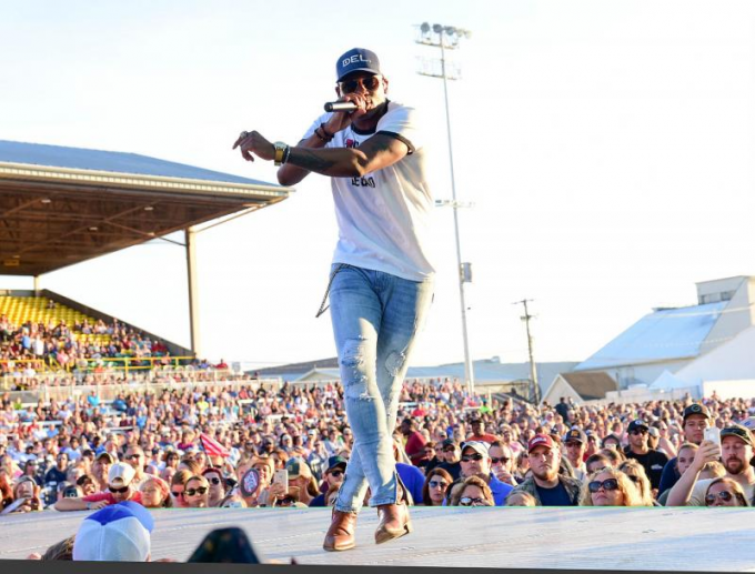 Jimmie Allen at The District